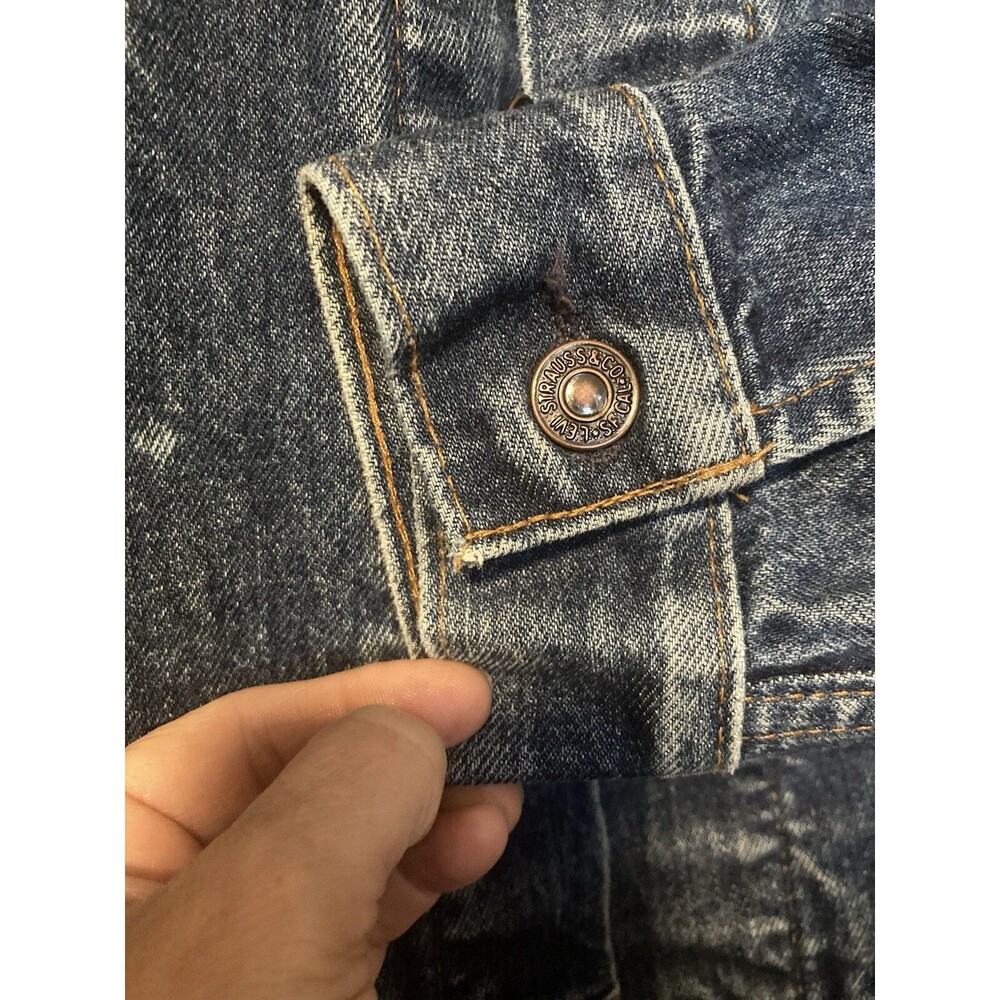 Levis Upcyled Jean Jacket XL Denim Trucker Faded Biker Street Rock 80s 90s Y2K - Picture 12 of 12